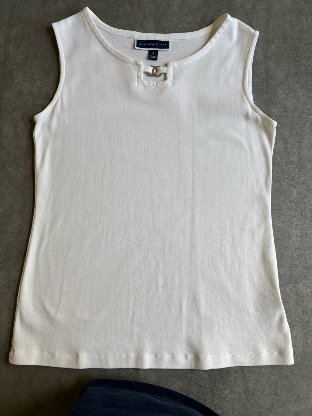 Karen Scott White Sleeveless Tank with Ring Detail